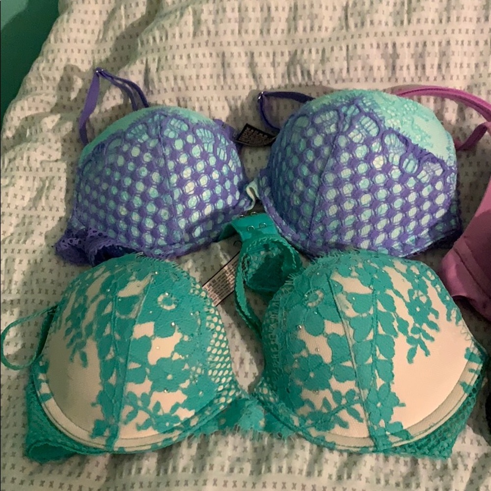 Victoria’s Secret bras